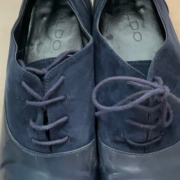 Navy Blue Patent Leather Oxford Shoes - Picture 5 of 10